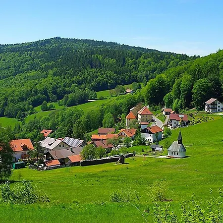 Comfortable In In Lower Bavaria Apartman